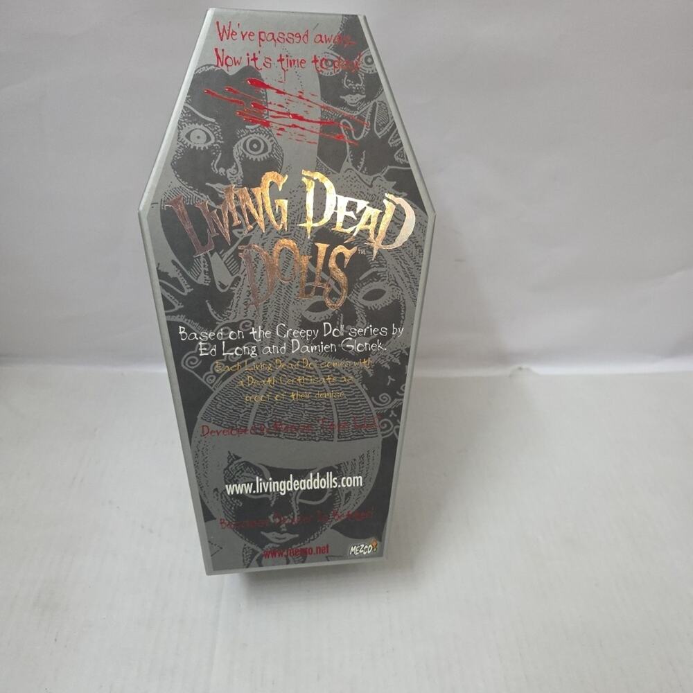 Rare Signed Living Dead Doll Series 5 Jezebel BOXED Immaculate Condition - Picture 5 of 5